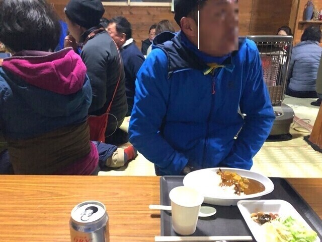 蛭ヶ岳山荘の寒さで厚着が必要