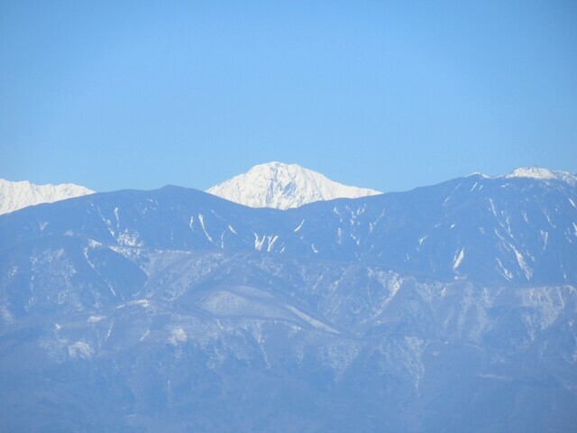 棚山登山道からの南アルプスの景色