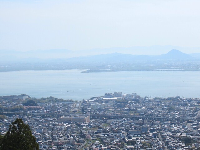 琵琶湖の景色と比叡山坂本駅周辺