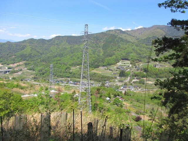 大栃山北尾根からの達沢山方面の眺め