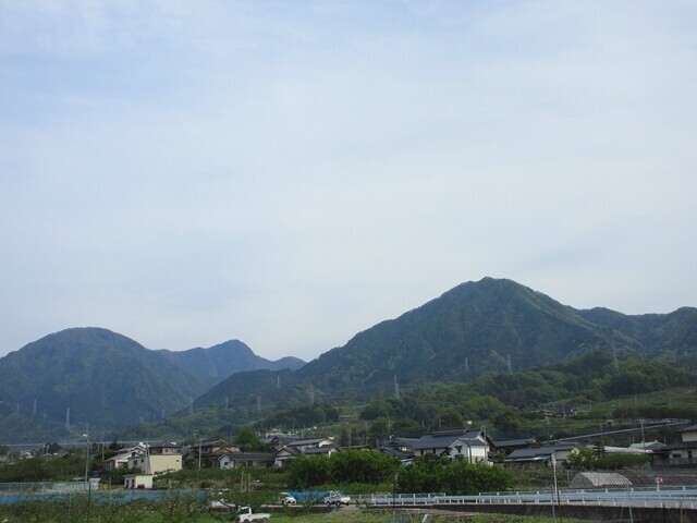 勝沼ぶどう郷駅を目指している様子