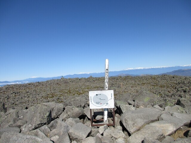 蓼科山の山頂