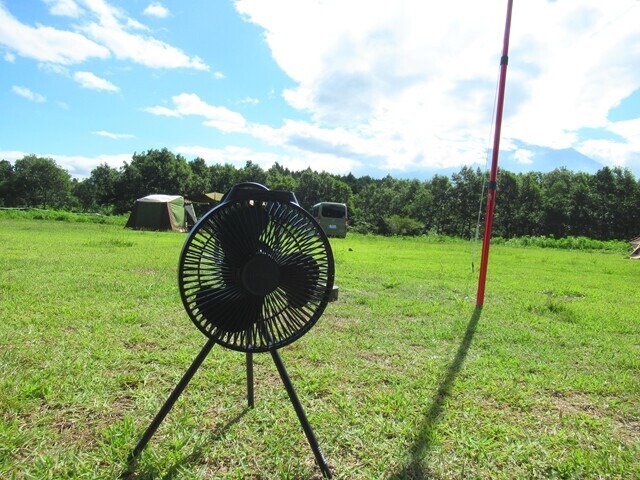 クレイモア扇風機V1040は風量が強いので暑い日のキャンプに最高の相棒になる