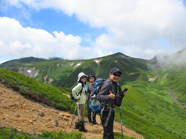 乗鞍岳平湯尾根登山中の写真