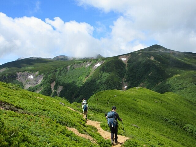 硫黄岳から乗鞍岳へ登山の様子と景色