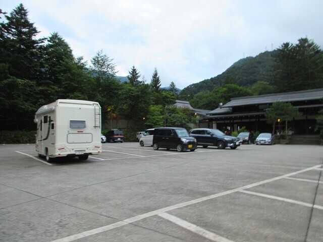 平湯の森の駐車場