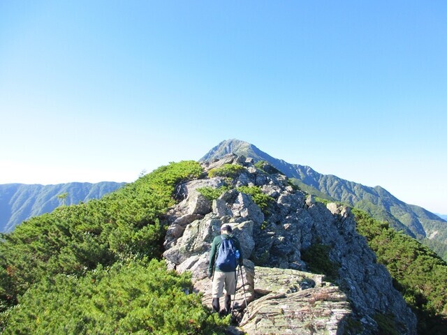小太郎尾根岩稜登山ルート