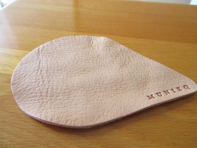 レザーパッドMUNIEQ鹿革