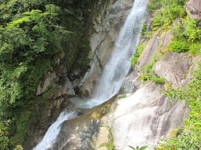 南精進ヶ滝滝壺