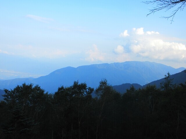 大ナジカ峠周辺の展望