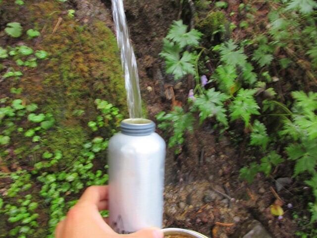 富士見平小屋の水場