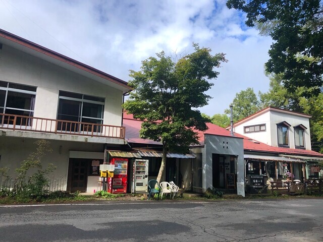 金峰山から下山した瑞牆山荘の様子