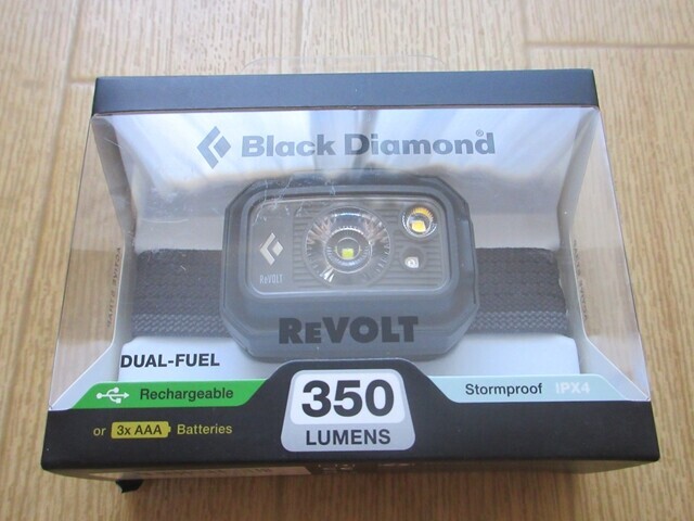 ブラックダイヤモンド リボルト350ヘッドライトレビュー!使い方 ブラックダイヤモンド リボルト350ヘッドライトレビュー!使い方