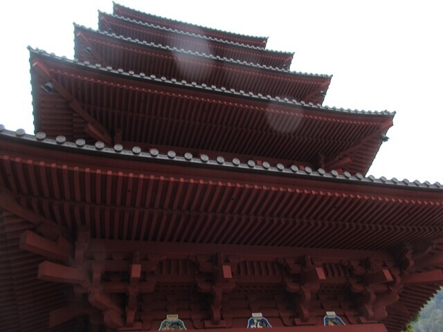 久遠寺の五重塔