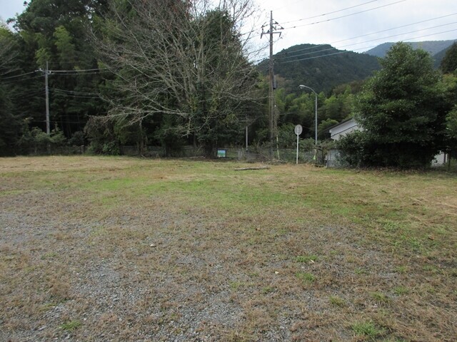 貫ヶ岳駐車場