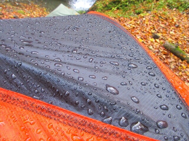 ファイントラックカミナドーム２の防水性能と風にも強い様子