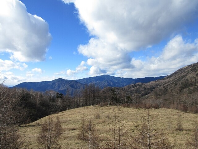 分水嶺から眺める北奥千丈岳