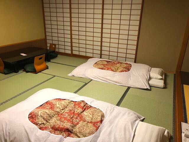 下田大和館の布団の様子