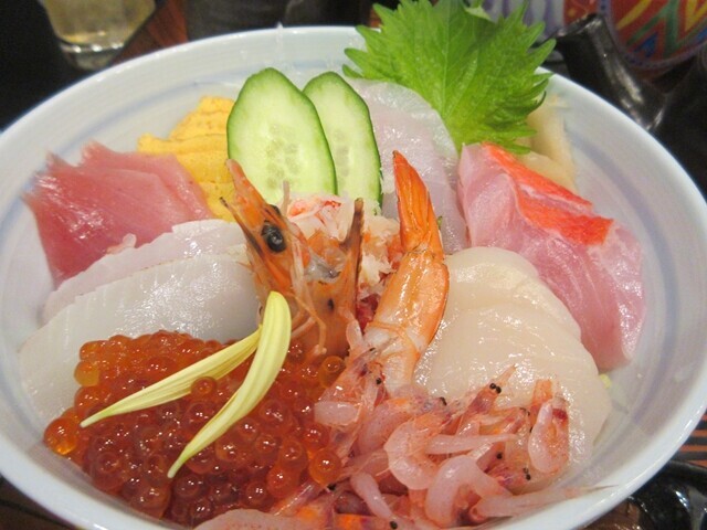 網元料理徳造丸豪華な海鮮丼