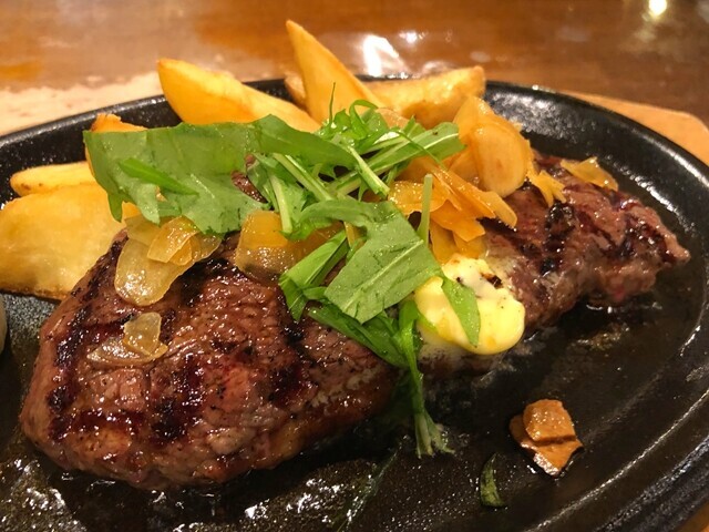 毎日牧場のイチボステーキ