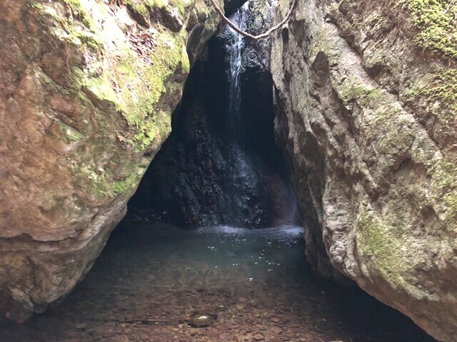 栃寄大滝の滝壺