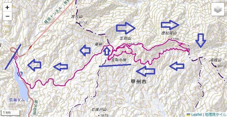 西御殿岩と黒槐山への登山ルートと標高差の地図詳細