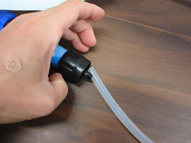 ソーヤー1ガロン グラビティシステムの浄水器の部品に連結の仕方