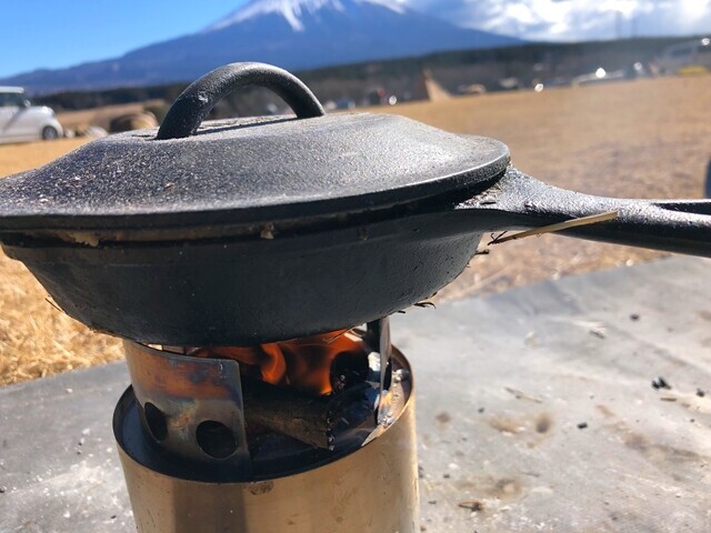 ソロストーブライトの炎