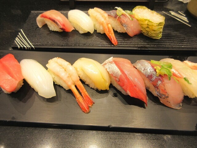 すし玉富山の豪華なお寿司をレビュー