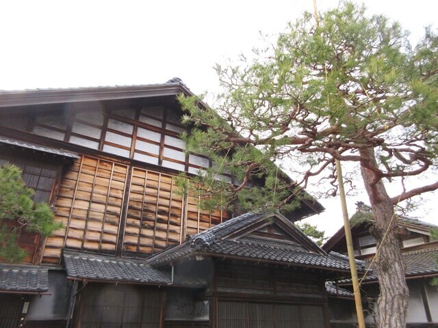 武家屋敷跡の日本家屋レビュー