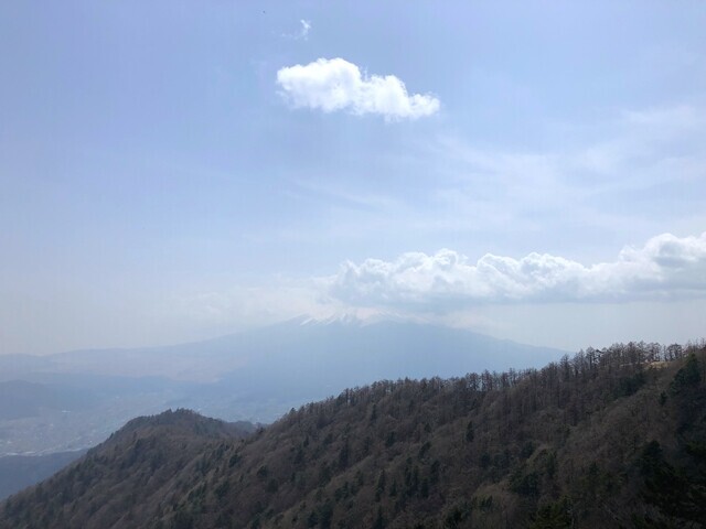 三つ峠山から眺める富士山の景色