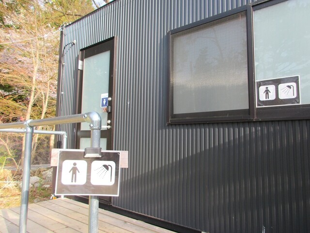 ＣＡＭＰＳＡＴＯＭＩＹＡの炊事場の様子