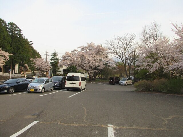ＣＡＭＰ ＳＡＴＯＭＩＹＡの無料駐車場