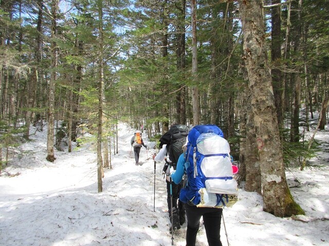 火事場跡から苺平までの登山ルート詳細と積雪具合