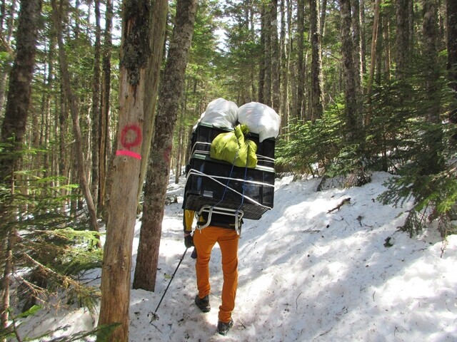 南御室小屋の歩荷さん
