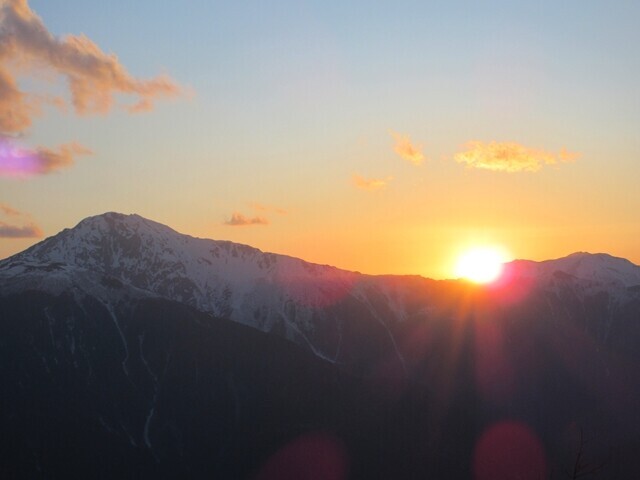 南アルプスに沈む夕日