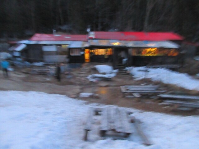 辻山から南御室小屋へ下山した様子