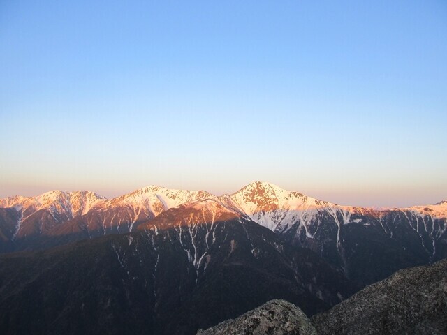 刻々と姿を変える南アルプス白峰三山の景色