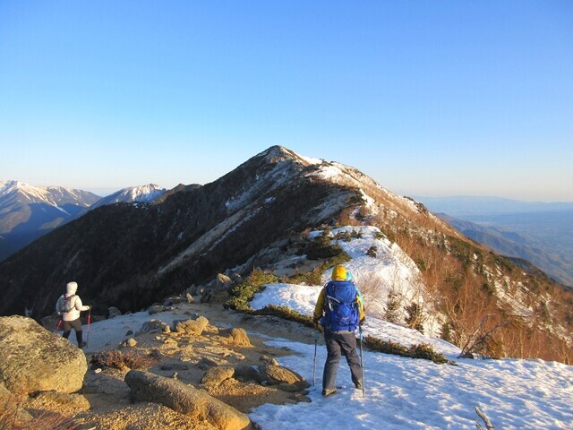 鳳凰三山登山観音岳方面の景色