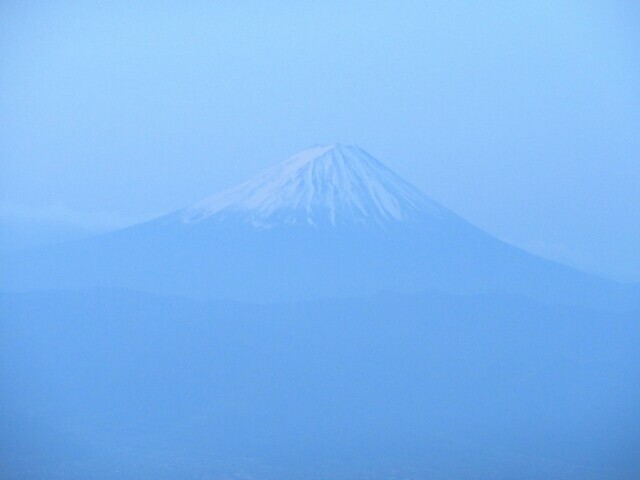 金峰山の五丈石からの富士山景色