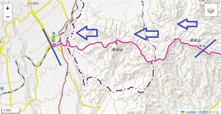 横尾山から飯盛山へ縦走した登山のルートと標高差の地図