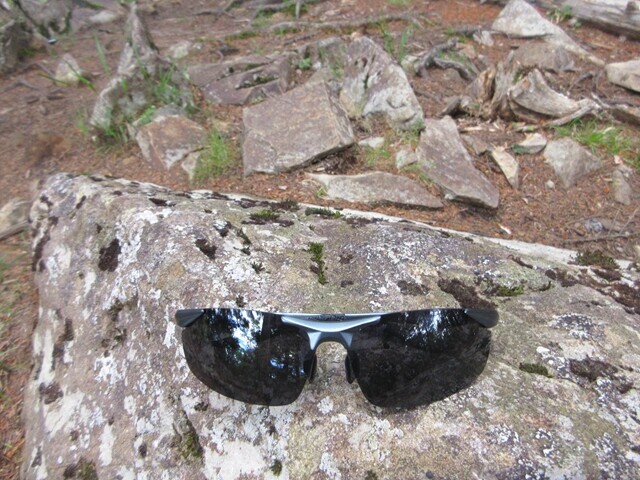 偏光サングラスレビュー開始の様子