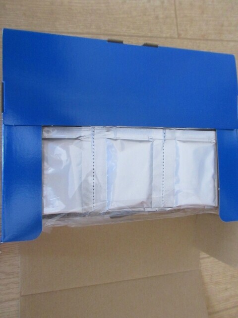 トイレの女神プレミアム非常用トイレの袋と凝固剤、セット内容