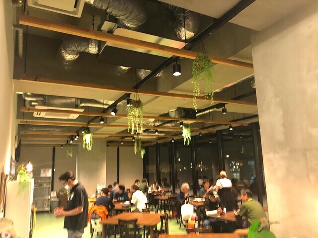 八戸港新ターミナルのレストラン外観