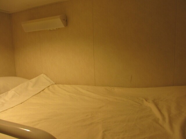 ２等寝台Ａは２段ベットの部屋になっている