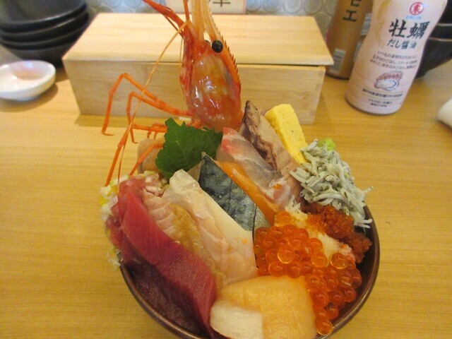 札幌で食べた海鮮丼