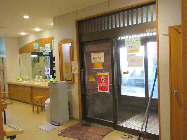 白銀荘温泉の湯舟の入口