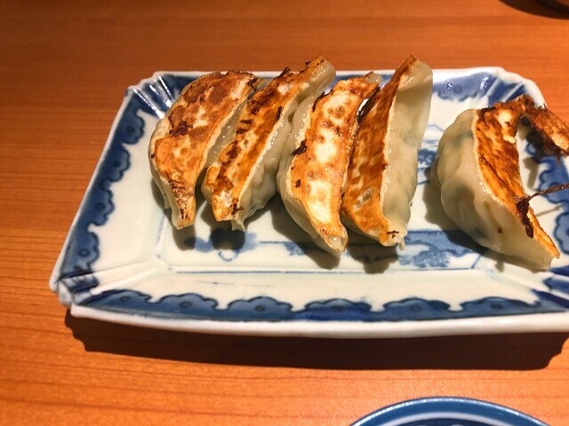 麵屋つくし富山で注文した餃子をレビュー