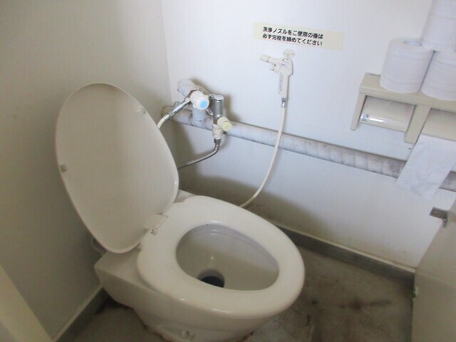 立原高原キャンプ場のトイレ
