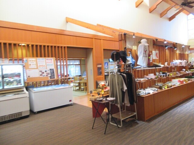 滝見の湯の売店